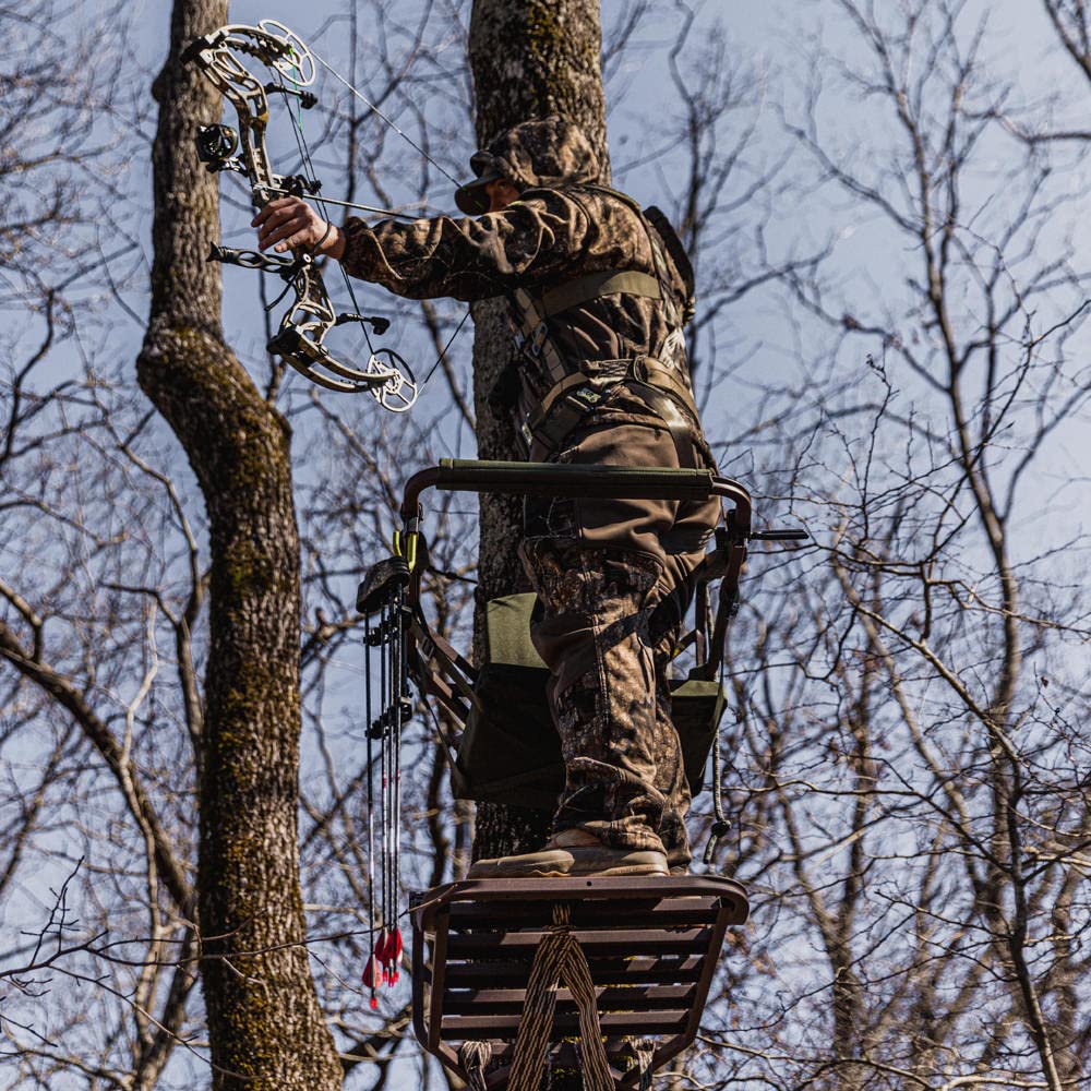 Steel Climbing Treestand Z7385